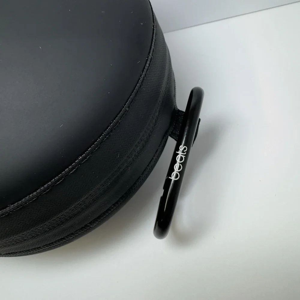 Beats by Dr. Dre Pouch/Sleeve - Black